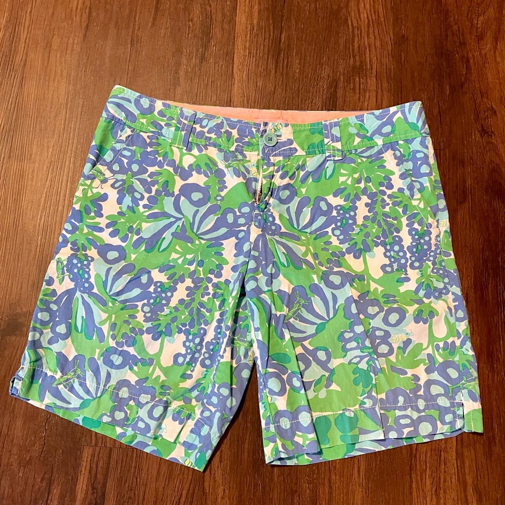 Lilly Pulitzer resort for shorts size 10